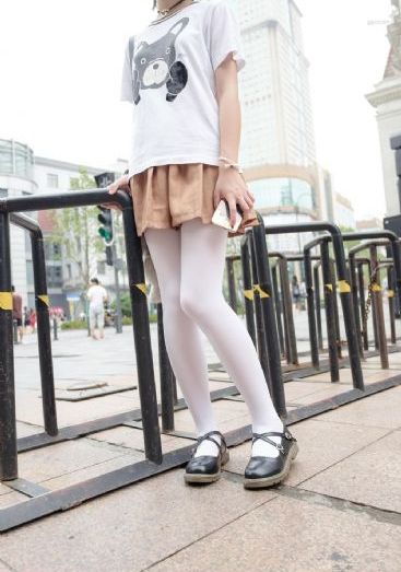 年轻的老婆3视频