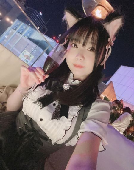 放荡艳妇的疯狂呻吟中文视频