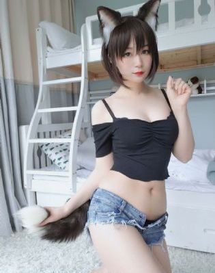 年轻的嫂子3在线