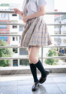 不忠少妇4未删减版