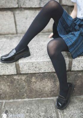 悬崖上的金鱼姬普通话版免费观看