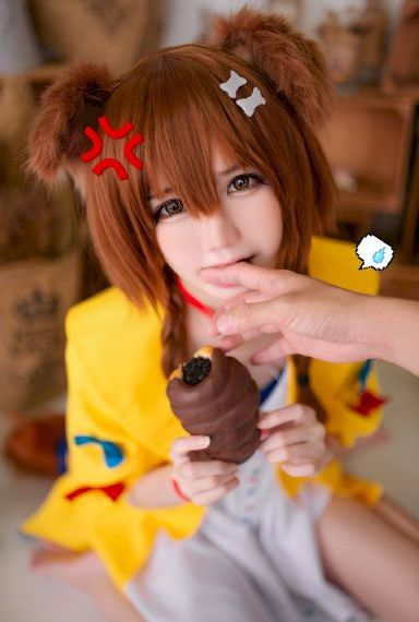 美里麻衣