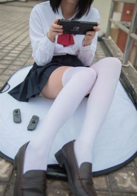 保拉的绣感