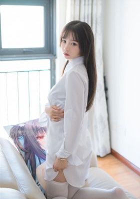 日本她在丈面前被耍了在线观看
