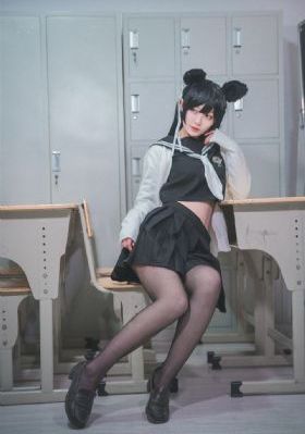 我和寂寞丰满的寡妇