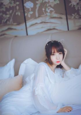 无颜之月 动漫